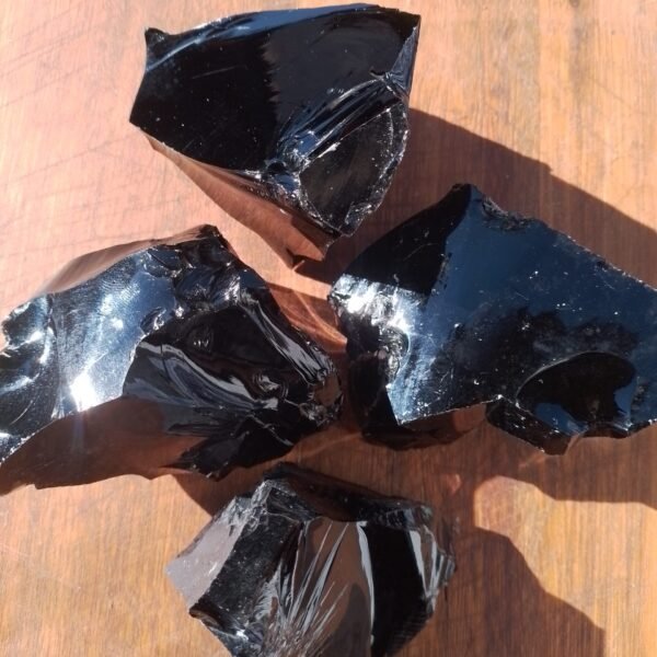 20250715_144602 Obsidiana Preta GG