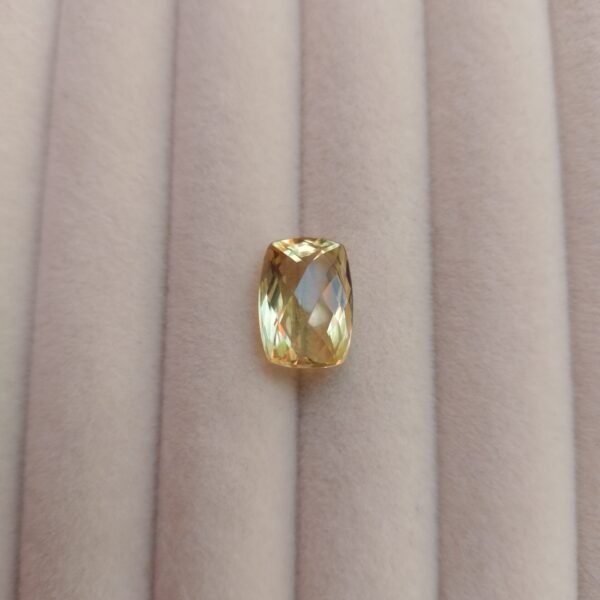 Citrino 5.76ct Citrino 5.7ct