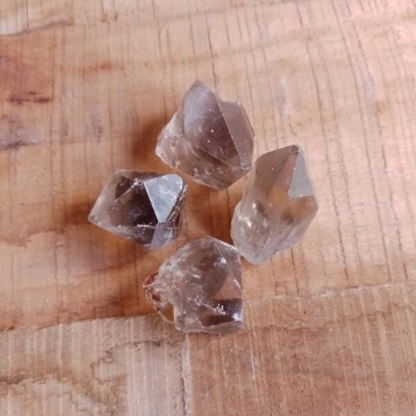 20260109_124336 Ponta Quartzo Fumê P