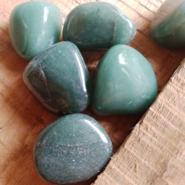 ROQV44P Quartzito Verde Rolado P