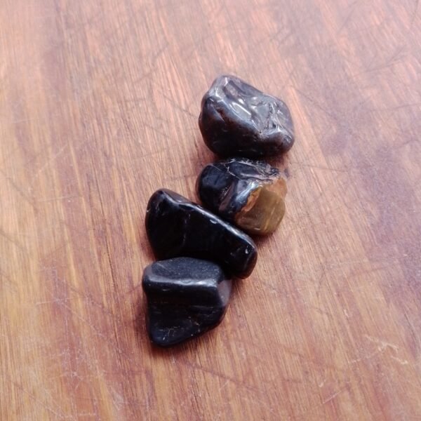 Ônix Preta Rolada P