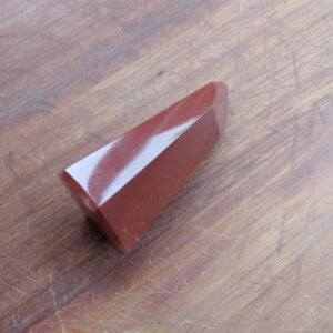 20260320_174823 Obelisco Jaspe Vermelho GG